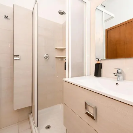 Appartement Desenzanoloft Official Partner Marriott Homes & - Le Petit Bijou - Restyling 2025 - Downtown Desenzano del Garda
